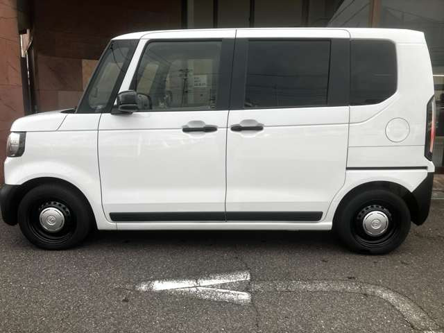 N-BOXジョイ モノトーン