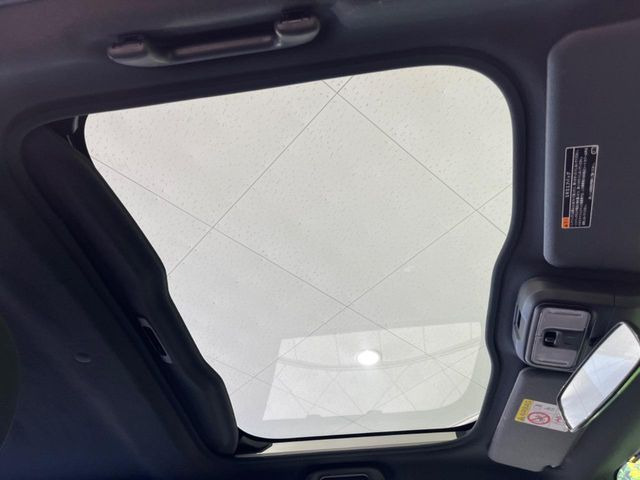 �y�K���X���[�t�z�K���X���[�t���ڂŎԓ��̉��������C�ɃA�b�v!�J���I�ȃh���C�u�����y���݂��������܂��B