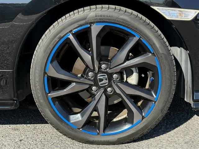 ���Ǝҗl�ւ̔̔��͂��f�肳���Ă��������܂��B �Ԍ������ԗ��̏ꍇ�́A�Ԍ����擾�������x�������z�ŕ\�����Ă���܂��B