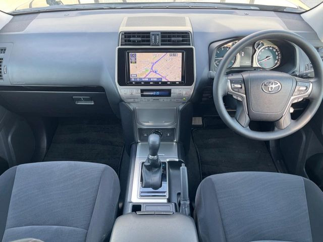 グループ総在庫数約30,000台!!全国の系列店からメーカー・車種問わずご紹介出来るので、あなたにピッタリのお車が見つかるはずです♪まずはお問い合わせ下さい☆