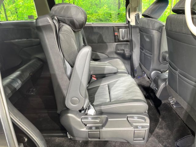 ���ڒ����̓E�H�[�N�X���[�ƂȂ��Ă���܂��B���ڂƎO��ڂ̈ړ�����~�肪�Ƃ��Ă��y�ɂȂ�̂ŁA���~��̍ۂ��X�g���X�������邱�Ƃ͂���܂����