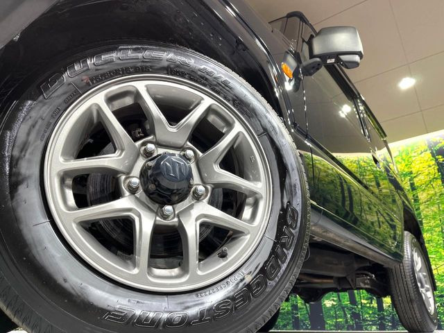 【16インチアルミホイール】外観にマッチしたアルミホイールを装着しております。各種アルミホイールや、スタッドレスタイヤも取扱いしております。是非ご相談ください♪
