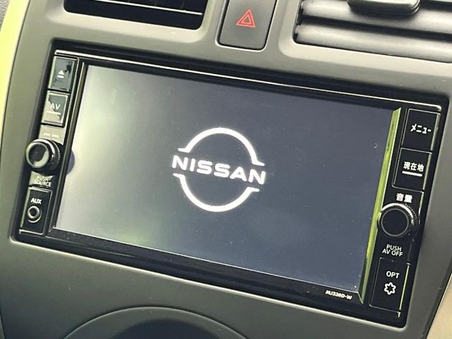 �y�����i�r�z�l�C�̏����i�r�𑕔����Ă���܂��B�i�r�̎g���₷���͂������A�I�[�f�B�I�@�\���[��!�L�����v�◷�s�͂������A�ʋ΂┃�����ȂǕ��i�̃h���C�u���y�����Ȃ�͂���