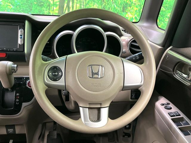 �y�X�e�A�����O�X�C�b�`�z�^�]���A�O������ڐ������炷���ƂȂ��A�I�[�f�B�I���̑��삪�\�ȕ֗��@�\!���S&���K�ȃh���C�u�����o���Ă���܂���