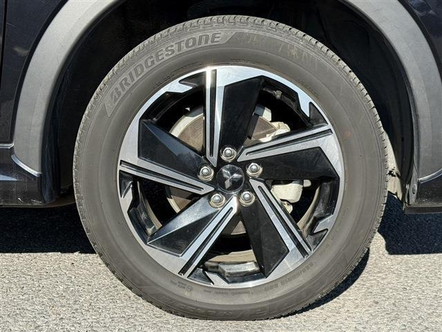 ���Ǝҗl�ւ̔̔��͂��f�肳���Ă��������܂��B �Ԍ������ԗ��̏ꍇ�́A�Ԍ����擾�������x�������z�ŕ\�����Ă���܂��B