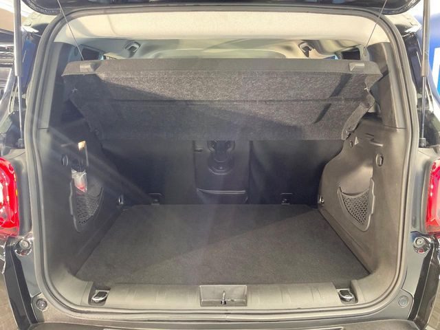 ���g�����N���[��:����L������e�X�y�[�X!���ꂾ���̍L��������΂��������⃌�W���[�Ȃǂɂ��œK�ł�!�g�p�������Ȃ����ꂢ�ȏ�Ԃ��ێ����Ă���܂��B