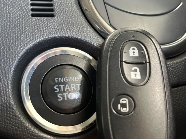 �y�L�[���X�X�^�[�g�V�X�e���z�J�o����|�P�b�g�ɓ��ꂽ�܂܂ł��h�A�̎{���E�������\�ȃX�}�[�g�L�[�𑕔��B�G���W���̃I���E�I�t�����J�M�����o���K�v����������Ƃ��Ă��֗��ł���