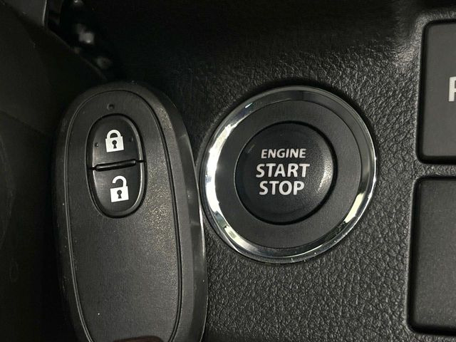 �y�L�[���X�X�^�[�g�V�X�e���z�J�o����|�P�b�g�ɓ��ꂽ�܂܂ł��h�A�̎{���E�������\�ȃX�}�[�g�L�[�𑕔��B�G���W���̃I���E�I�t�����J�M�����o���K�v����������Ƃ��Ă��֗��ł���