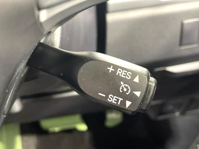 �y�N���[�Y�R���g���[���z�������H�����N���N���s�B�A�N�Z���𗣂��Ă���葬�x�ő��s���ł��A�������^�]���̕��S���y��!�����E�������ȒP�ȃX�C�b�`����Œ����ł��܂��B