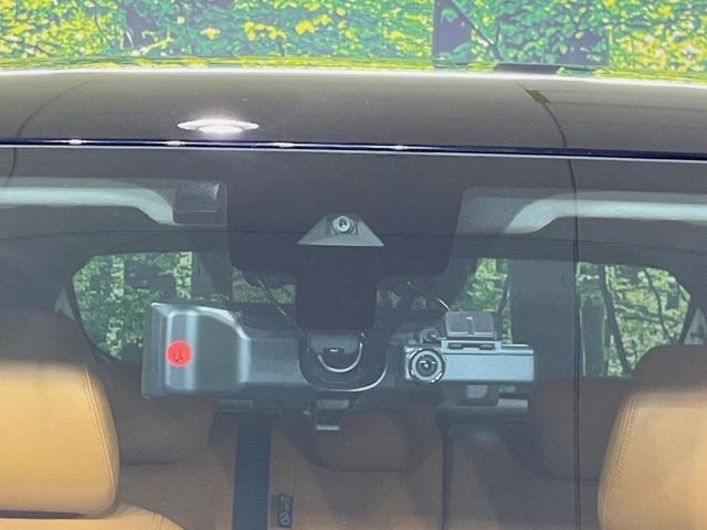 �y�C���e���W�F���g�G�}�[�W�F���V�[�u���[�L�z�t�����g�J�����őO���̎ԗ�����s�҂����m�B�Փ˂������Ȏ��͏Փ˔�Q�y���u���[�L���쓮�A�Փˉ�����T�|�[�g�B�����S�Ƀh���C�u�����y���݂��������܂��B