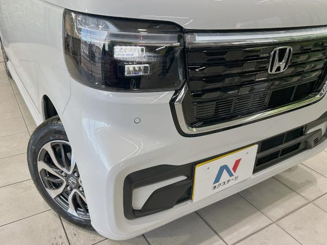 �yLED�w�b�h���C�g�z���V����ԑ��s�����ǍD�Ȏ��E���m�ۂ����S���ĉ^�]�ł��鍂�P�xLED�w�b�h���C�g�𑕔�!�_�����x�������A����d�͂��}�����Ă��܂��B