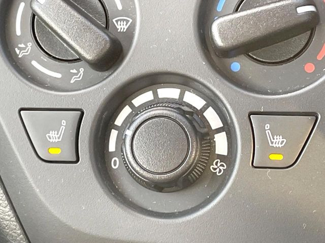 �y�V�[�g�q�[�^�[�z�������ɏd�󂷂�V�[�g�q�[�^�[!�G�A�R����葁�����܂��Ă����̂Ŋ�����̐l�����S�ł��ˁ�G�A�R���̉����͊������邩����A�Ƃ������ɂ����������߂ł��B