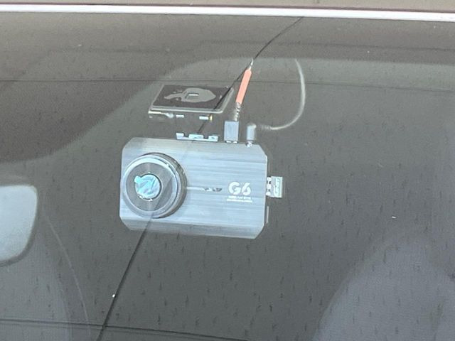 �y�h���C�u���R�[�_�[�z�h���C�u���R�[�_�[����!���s���͂������A������^�]�⎖�̂ɑ��������ہA�f���ŋL�^���A����̃��X�N�ɔ����܂��B���L�^�pSD�J�[�h�͂��q�l�����g�ł��������������K�v������܂��B