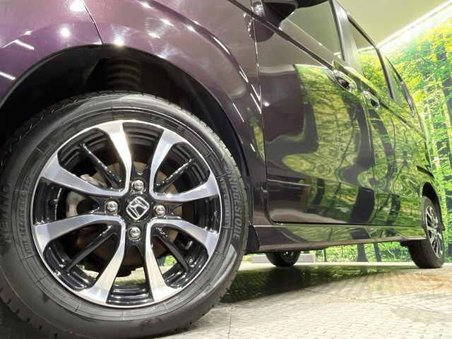 �y����14�C���`�A���~�z�C�[���z�O�ςɃ}�b�`���������A���~�z�C�[���𑕒����Ă���܂��B�e��ЊO�A���~�z�C�[����A�X�^�b�h���X�^�C�����戵�����Ă���܂��B���񂲑��k����������