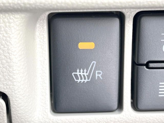 �y�V�[�g�q�[�^�[�z�������ɏd�󂷂�V�[�g�q�[�^�[!�G�A�R����葁�����܂��Ă����̂Ŋ�����̐l�����S�ł��ˁ�G�A�R���̉����͊������邩����A�Ƃ������ɂ����������߂ł��B