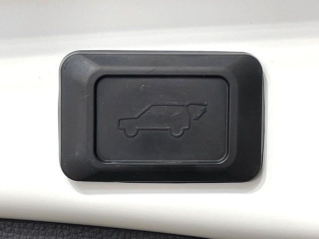 �y�p���[�o�b�N�h�A�z�X�}�[�g�L�[��^�]�Ȃ̃{�^�������������Ń��A�Q�[�g�������ŊJ���܂�!�ו��������Ă��鎞��A�����ʒu�ɂ���o�b�N�h�A��߂�ۂɕ֗��ȋ@�\�ł���