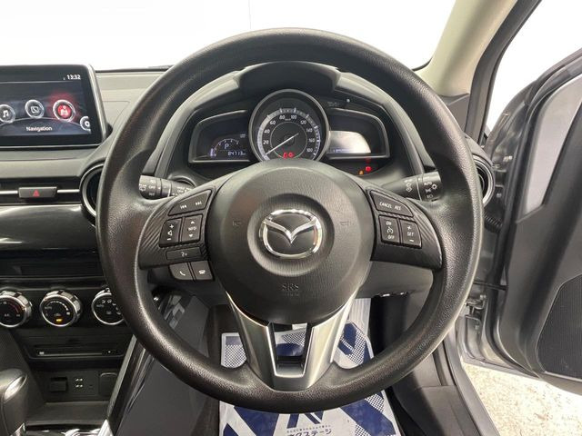 �y�X�e�A�����O�X�C�b�`�z�^�]���A�O������ڐ������炷���ƂȂ��A�I�[�f�B�I���̑��삪�\�ȕ֗��@�\!���S&���K�ȃh���C�u�����o���Ă���܂���