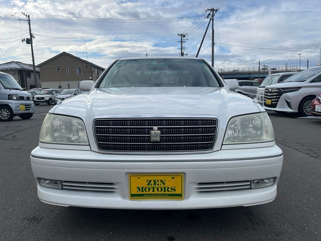 クラウン3.0 ロイヤルサルーン Four Uパッケージ 4WD