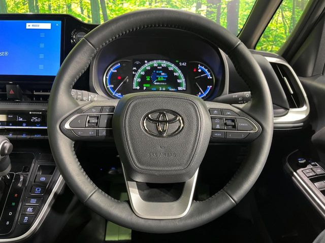 �y�����v�����X�e�A�����O�z�㎿�Ȋv���g�p���邱�ƂŁA��ɂ����������݂ƂĂ��^�]���₷���n���h���ł���