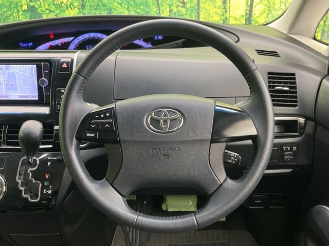 �y�����v�����X�e�A�����O�z�㎿�Ȋv���g�p���邱�ƂŁA��ɂ����������݂ƂĂ��^�]���₷���n���h���ł���