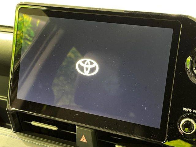 �y10.5�C���` �f�B�X�v���C�I�[�f�B�I�z���ʂ̃f�B�X�v���C��AppleCarPlay��AndroidAuto�����p�\�B�傫�ȉ�ʂŃX�}�z�i�r�A�v���������p���������܂���