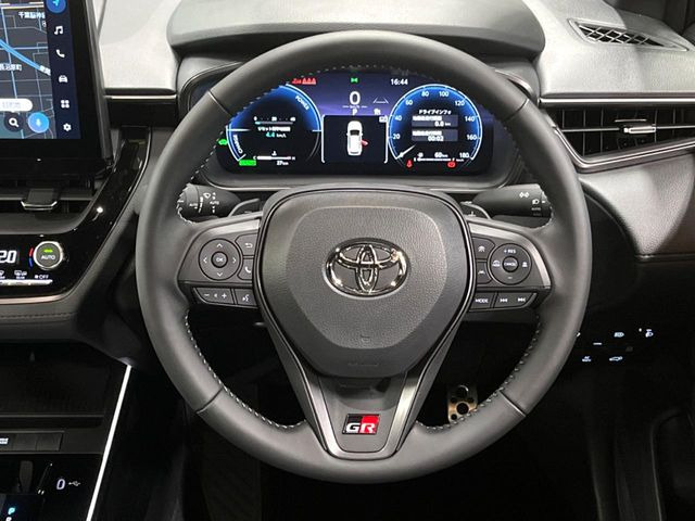 �y�����v�����X�e�A�����O�z�㎿�Ȋv���g�p���邱�ƂŁA��ɂ����������݂ƂĂ��^�]���₷���n���h���ł���