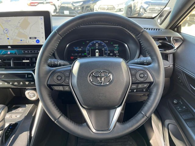 �y�����v�����X�e�A�����O�z�㎿�Ȋv���g�p���邱�ƂŁA��ɂ����������݂ƂĂ��^�]���₷���n���h���ł���