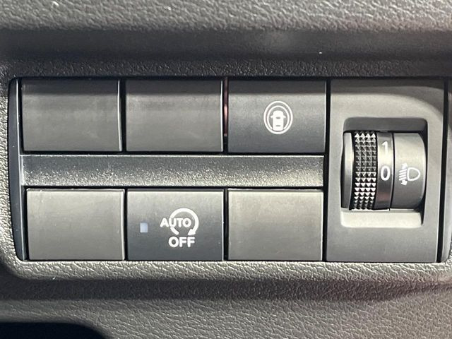 �y�v���p�C���b�g�z�������H�ł̒��������s���y��!!�a�؎��Ə��񑖍s�̃V�[���ŁA�A�N�Z���E�u���[�L�E�X�e�A�����O�������Ő��䂵�A�������^�]�̕��S���y�����Ă���܂���