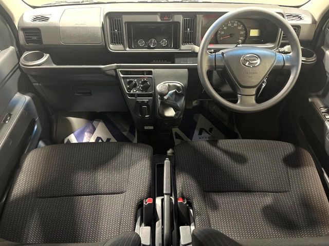 �O���[�v���݌ɐ���30,000��!!�S���̌n��X���烁�[�J�[�E�Ԏ��킸���Љ�o����̂ŁA���Ȃ��Ƀs�b�^���̂��Ԃ�������͂��ł���܂��͂��₢���킹��������