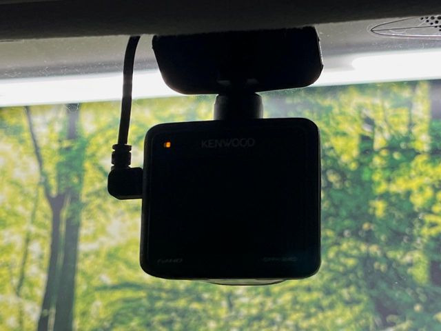 �y�h���C�u���R�[�_�[�z���S�E���S�ȃJ�[���C�t�ɕK�{�̃h���C�u���R�[�_�[�𑕔�!���s���͂������A������^�]�⎖�̂ɑ��������ۂ̏󋵂��f���ŋL�^���A����̃��X�N�ɔ����܂��B