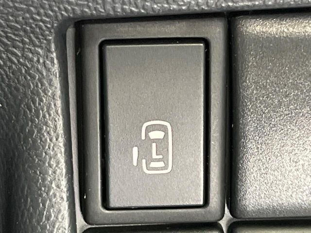 �y�p���[�X���C�h�h�A�z�X�}�[�g�L�[��^�]�Ȃ̃X�C�b�`�ŃX���C�h�h�A�̊J���\���d��������͂����ăh�A���J����K�v�������A���������q�l�ł��A�d���ו��������Ă��鎞�����N�ɊJ���߂ł��܂���