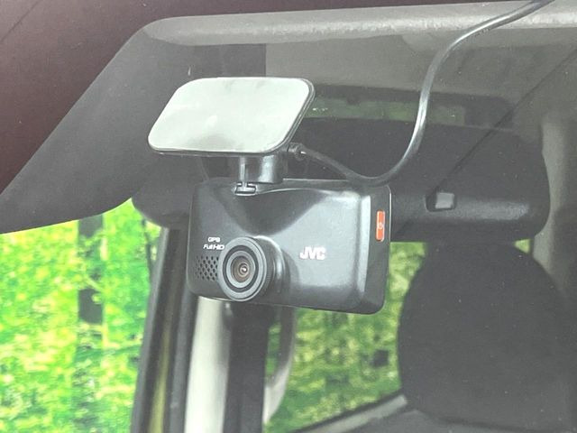 �y�h���C�u���R�[�_�[�z�h���C�u���R�[�_�[����!���s���͂������A������^�]�⎖�̂ɑ��������ہA�f���ŋL�^���A����̃��X�N�ɔ����܂��B���L�^�pSD�J�[�h�͂��q�l�����g�ł��������������K�v������܂��B