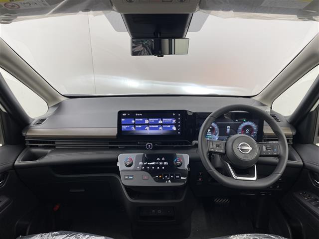 セレナ1.4 e-POWER ハイウェイスターV