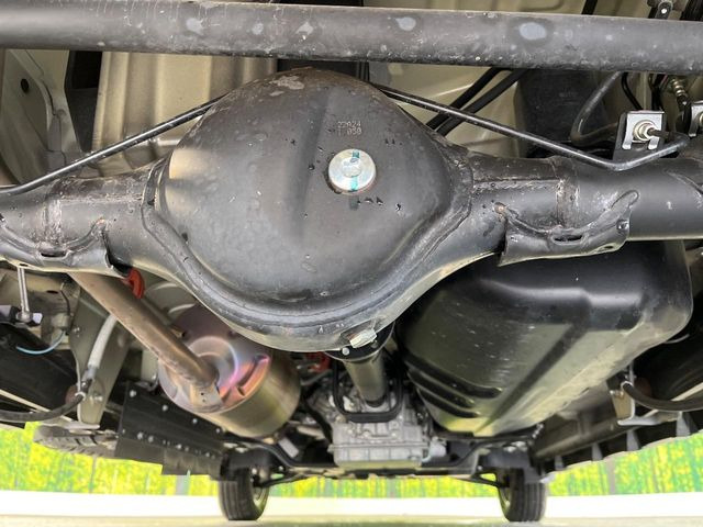 ����肪���ꂢ�Ȃ����ɁA�h�K���H�̎{�H���I�X�X���B�~��n��͂������A���ݕ��ɂ��Z���̕���A��Ń}�����E�E�B���^�[�X�|�[�c���������ɂ��D�]���������Ă���܂��B