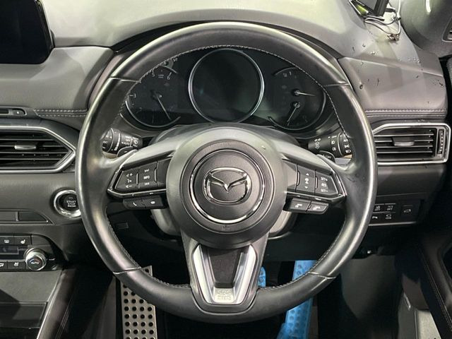 �y�����v�����X�e�A�����O�z�㎿�Ȋv���g�p���邱�ƂŁA��ɂ����������݂ƂĂ��^�]���₷���n���h���ł���