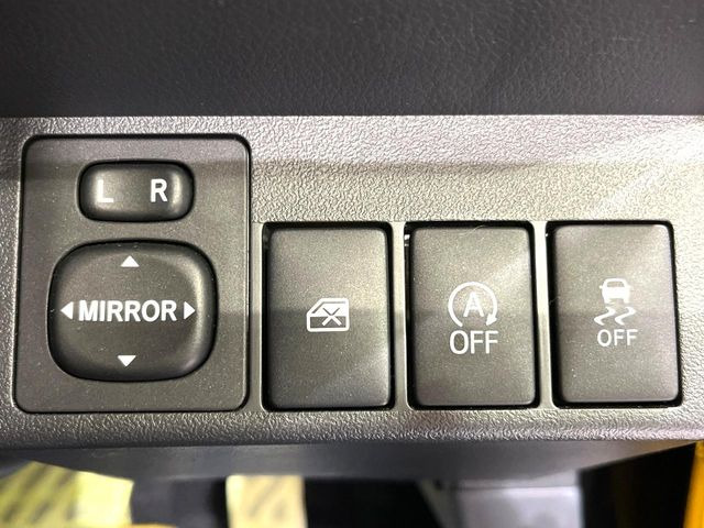 �y�A�C�h�����O�X�g�b�v�z�ԐM����a�؂Œ�Ԃ����ۂɃG���W�����~���A���ʂȔR���̏����}���܂��B�R��������ی�ɂȂ���@�\��G���W���̓u���[�L�𗣂��΍Ďn�����܂��B