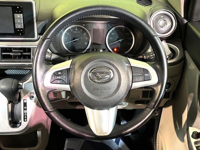 �y�����v�����X�e�A�����O�z�㎿�Ȋv���g�p���邱�ƂŁA��ɂ����������݂ƂĂ��^�]���₷���n���h���ł���