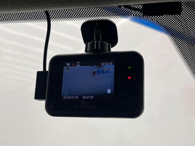 �y�h���C�u���R�[�_�[�z�h���C�u���R�[�_�[����!���s���͂������A������^�]�⎖�̂ɑ��������ہA�f���ŋL�^���A����̃��X�N�ɔ����܂��B���L�^�pSD�J�[�h�͂��q�l�����g�ł��������������K�v������܂��B