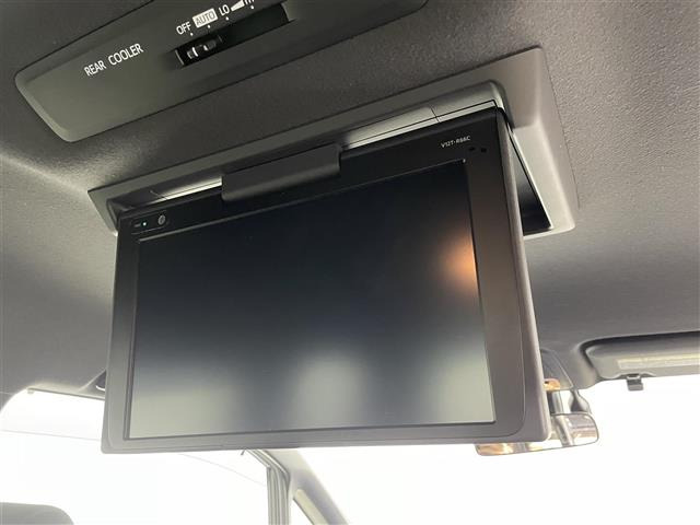 ヴォクシー1.8 ハイブリッド ZS