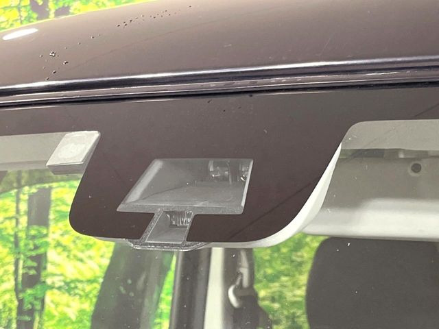 �y���[�_�[�u���[�L�T�|�[�g�z���s���ɑO���̎ԗ�����F�����A�Փ˂������Ȏ��͌x��ƃu���[�L�ŏՓˉ���Ɣ�Q�y�����A�V�X�g�B�����S�Ƀh���C�u�����y���݂��������܂��B