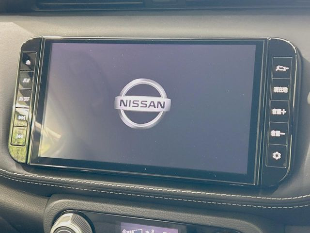 �y����9�^�i�r�z�l�C�̏����i�r�𑕔����Ă���܂��B�i�r�̎g���₷���͂������A�I�[�f�B�I�@�\���[��!�L�����v�◷�s�͂������A�ʋ΂┃�����ȂǕ��i�̃h���C�u���y�����Ȃ�͂���