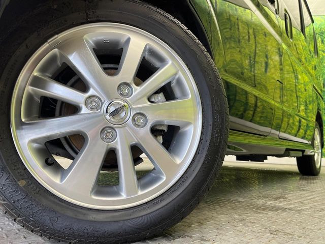 �y����14�C���`�A���~�z�C�[���z�O�ςɃ}�b�`���������A���~�z�C�[���𑕒����Ă���܂��B�e��ЊO�A���~�z�C�[����A�X�^�b�h���X�^�C�����戵�����Ă���܂��B���񂲑��k����������