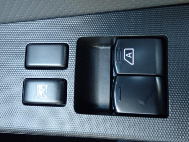 �O�Ȃ̑��̊J�͓d���ɂȂ�܂��̂ŁA�֗��ł���ˁB