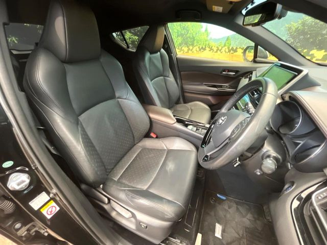 �y�n�[�t���U�[�V�[�g�z�������ƍ���S�n�𗼗������l�C�̃V�[�g���w�ʁE���ʂ̃t�@�u���b�N�f�ނ́A�ʋC���̗ǂ��⊊��ɂ����ɗD��Ă��܂��B�C���╞���ɍ��E���ꂸ���K�ɂ���肢�������܂��B