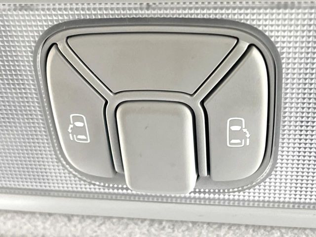 �y�����p���[�X���C�h�h�A�z�X�}�[�g�L�[��^�]�Ȃ̃X�C�b�`�Ō�ȗ����X���C�h�h�A�̊J���\���d��������͂����ăh�A���J����K�v�������A�����Ȃ��q�l�ł��ȒP�ɊJ���߂ł����K�ł���