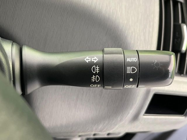 �y�I�[�g���C�g�z����̖��邳�ɉ����Ď����Ńw�b�h���C�g�̓_���E�������ł���@�\�ł�!���C�g�̕t���Y��E�����Y��Ȃǂ������Ȃ�A�J�̓���[���̑��s�����S!�g���l���ʉߎ����֗��ł��ˁ�