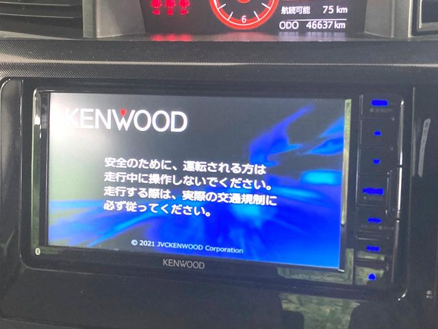 【ナビゲーション】目的地までしっかり案内してくれる使いやすいナビ。Bluetooth接続すればお持ちのスマホやMP3プレイヤーの音楽を再生可能!毎日の運転がさらに楽しくなります!!