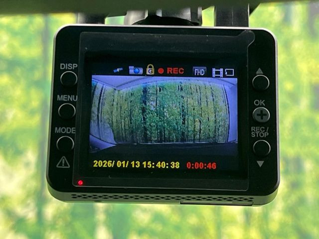 �y�h���C�u���R�[�_�[�z�h���C�u���R�[�_�[����!���s���͂������A������^�]�⎖�̂ɑ��������ہA�f���ŋL�^���A����̃��X�N�ɔ����܂��B���L�^�pSD�J�[�h�͂��q�l�����g�ł��������������K�v������܂��B