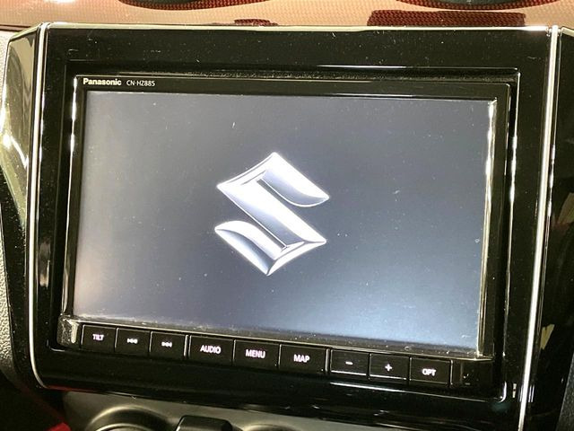 �y����8�^�i�r�z�l�C�̏����i�r�𑕔��B�I�[�f�B�I�@�\���[�����Ă���ABluetooth�ڑ�����΂������̃X�}�z��MP3�v���C���[�̉��y���Đ��\!�����̉^�]������Ɋy�����Ȃ�܂�!!