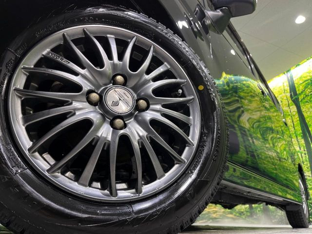 �y14�C���`�A���~�z�C�[���z�O�ςɃ}�b�`�����A���~�z�C�[���𑕒����Ă���܂��B�e��A���~�z�C�[����A�X�^�b�h���X�^�C�����戵�����Ă���܂��B���񂲑��k����������